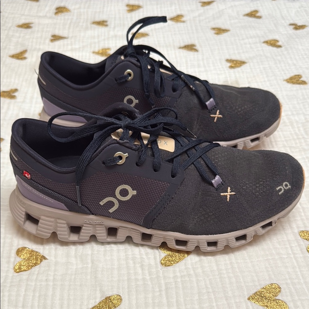 ON Cloud X 3 Women’s Shoes Iron/Fade Athletic Shoes